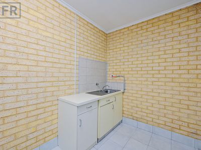 2 / 8 Erceg Road, Yangebup
