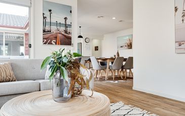 27 Fieldstone Boulevard, Beaconsfield