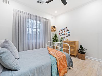 2 Warwick Avenue, North Brighton