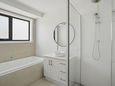 1 / 67 Parkfield Drive, Youngtown