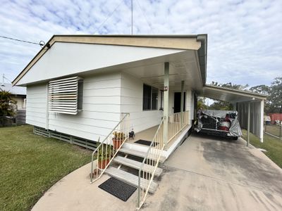 24 Becker Street, Moura