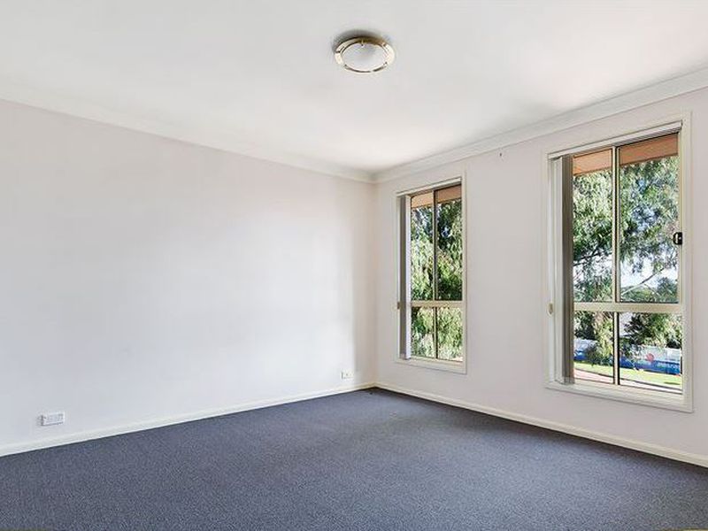 10 Rothwell Circuit, Glenwood