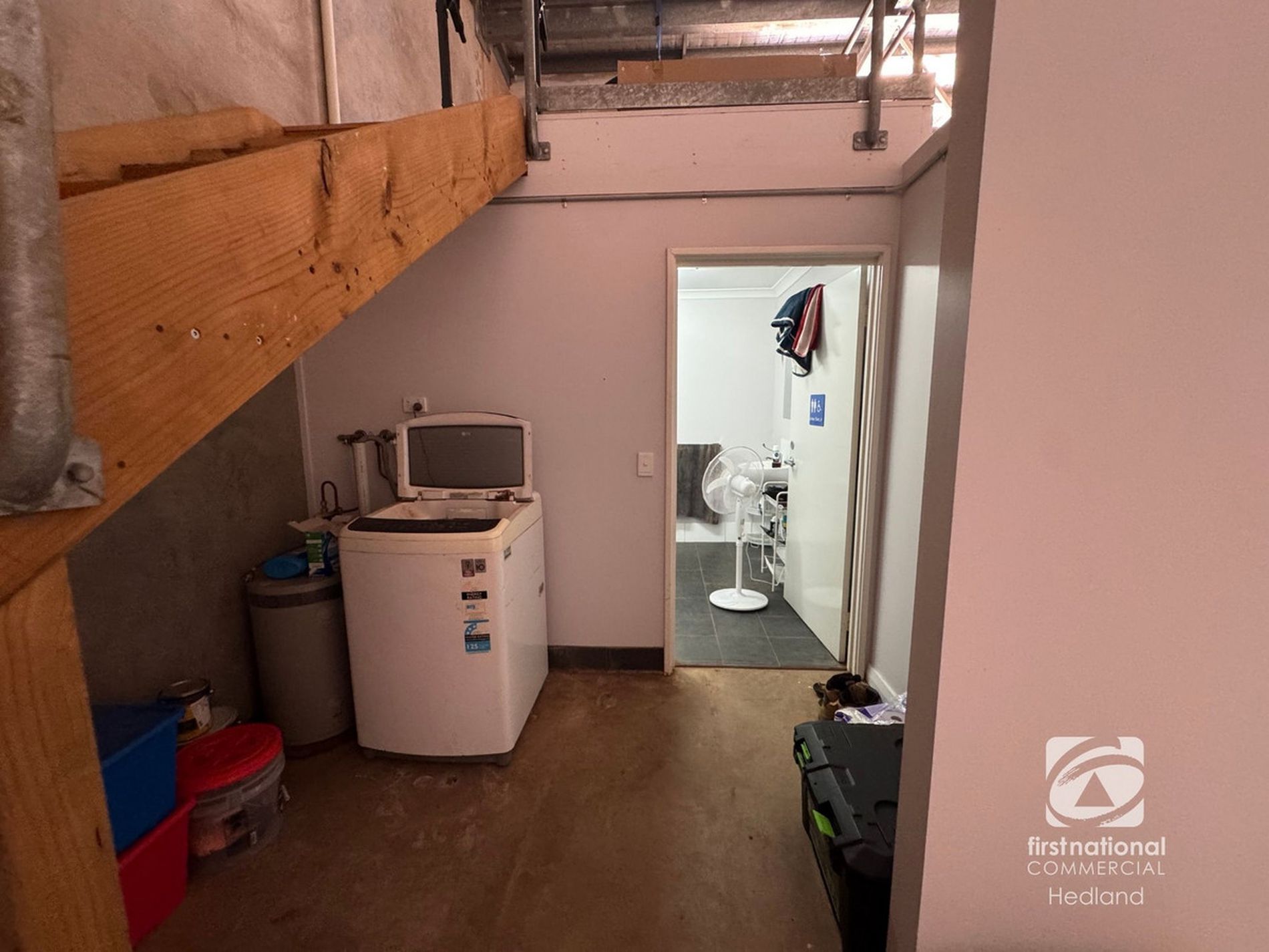 6 / 37 Steel Loop, Wedgefield