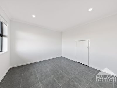 14 Stroll Lane, Fraser Rise