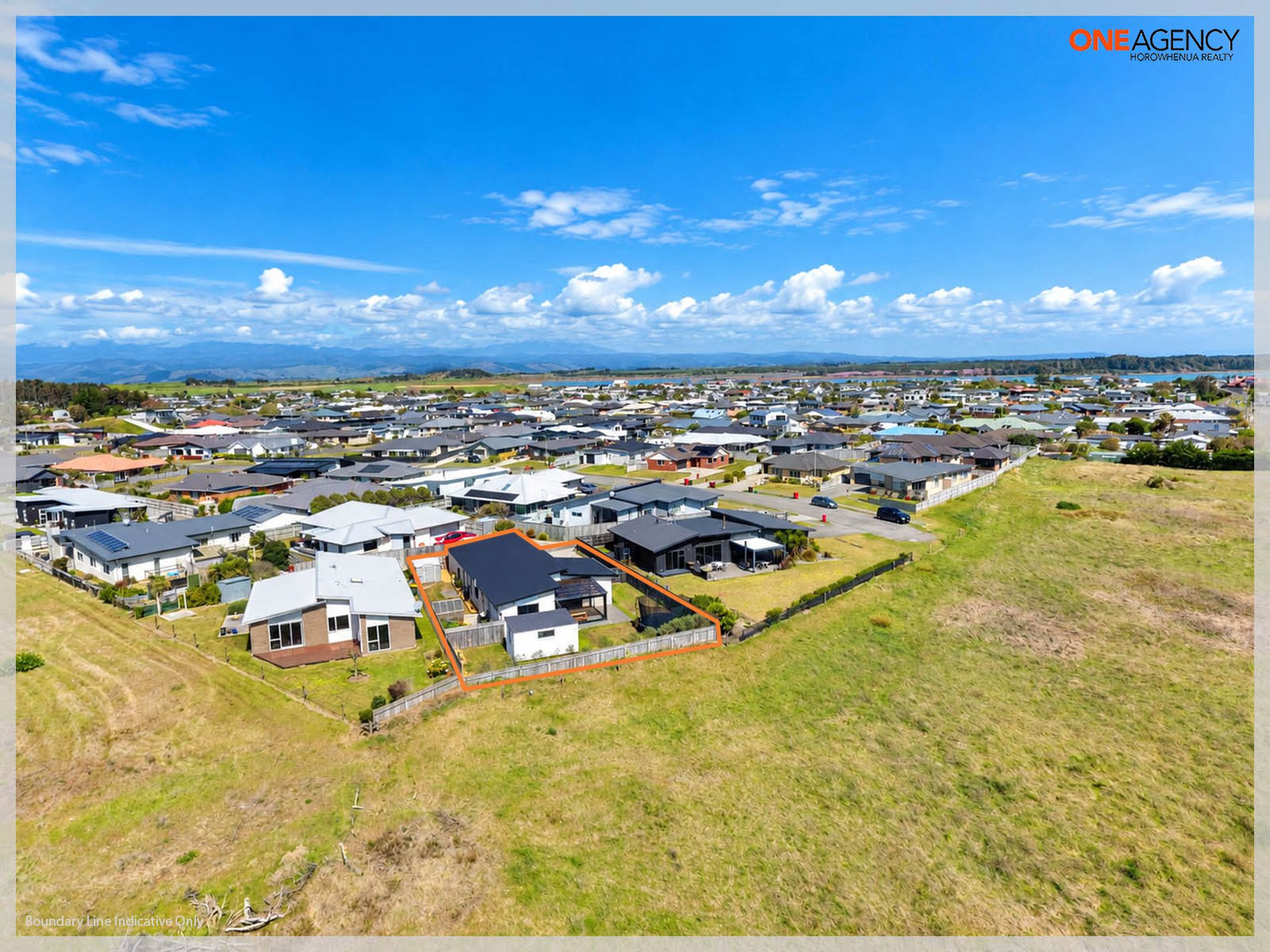 16 Story Street, Foxton Beach