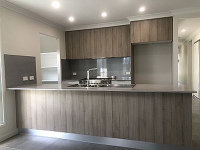 40 Mackellar Way, Walloon