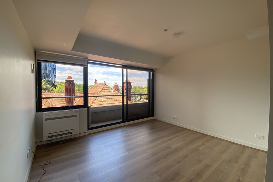 524 / 572 St Kilda Road, Melbourne