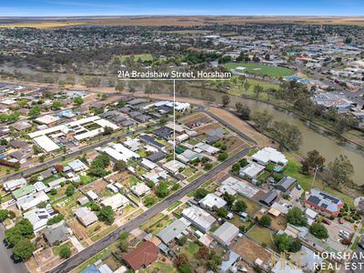 21A Bradshaw Street, Horsham