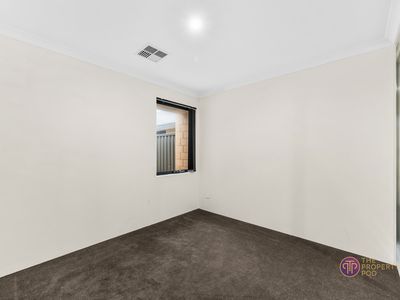 32 Mudstone Road, Banjup