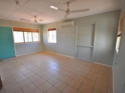 8A Weaver Place, South Hedland