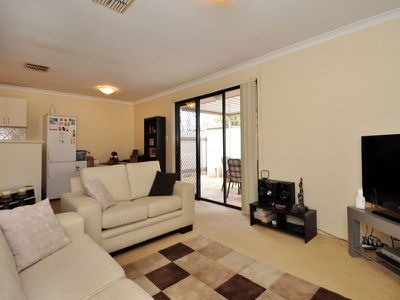 2 / 10 Great Eastern Highway, Kalgoorlie