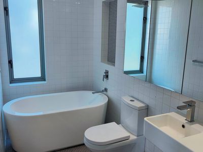 240A Holbeck Street, Doubleview