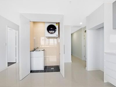 6605 / 1A Morton Street, Parramatta