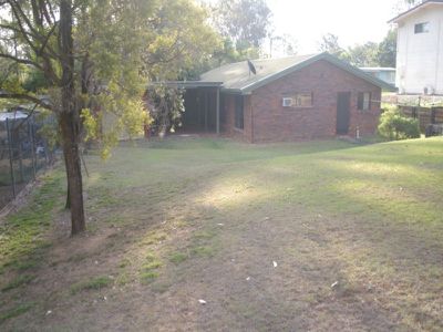 8 Charles Street, Bundamba