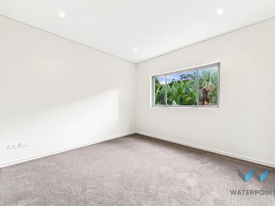 95 / 54A Blackwall Point Road, Chiswick