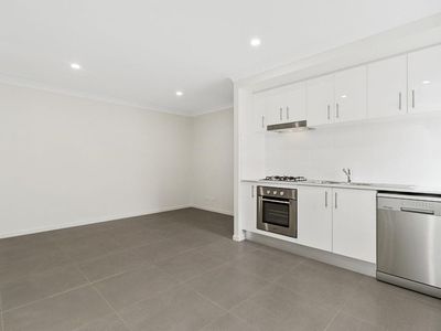 1 / 56 Dunaden Street, Logan Reserve