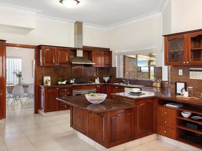 6 River  Street, Blakehurst