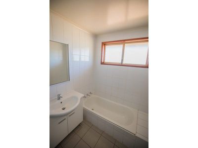 3 Bondini Drive, Newman