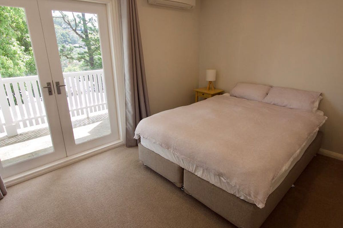 6A Riviera Avenue, Terrigal