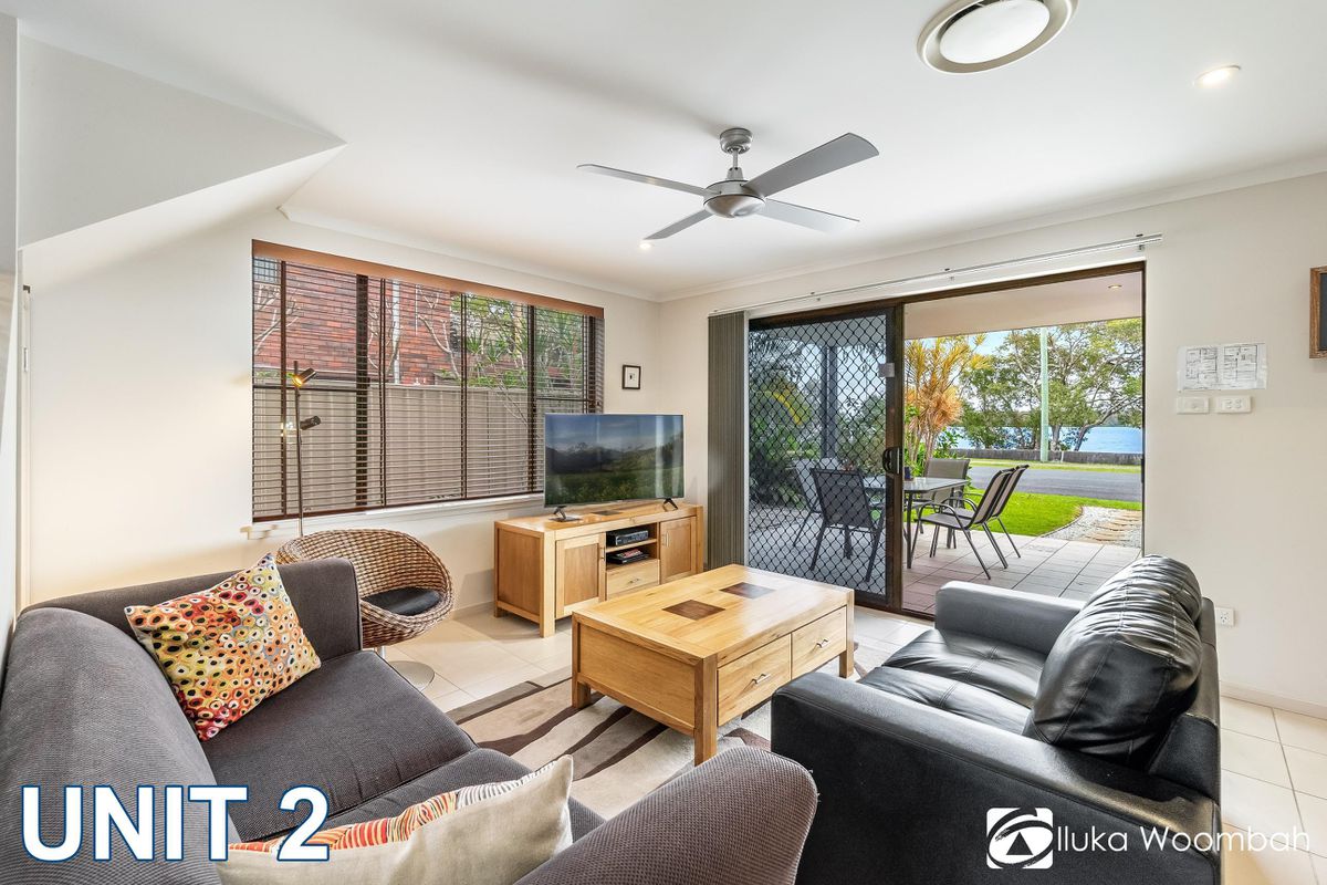 1 & 2 / 38 Marandowie Drive, Iluka