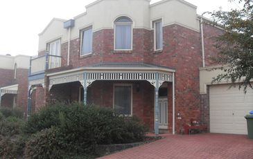 7 / 8-13 Adelaide Close, Berwick