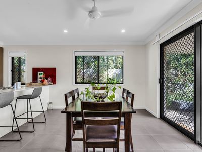 2 / 1 Xenia Street, Pimpama