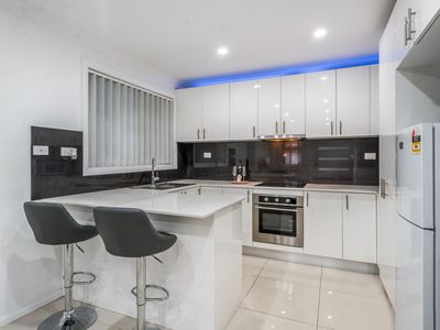 21 Turquoise Crescent, Bossley Park