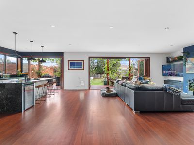 27 Huxtable Avenue, Altona North