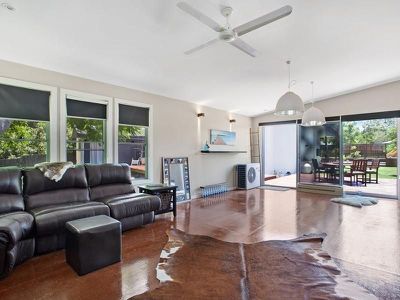 15 Palm Grove Crescent, Tewantin