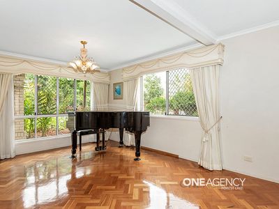 2 Greenstead Way, Forest Lake