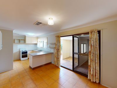 49 Oxley Circle, Dubbo