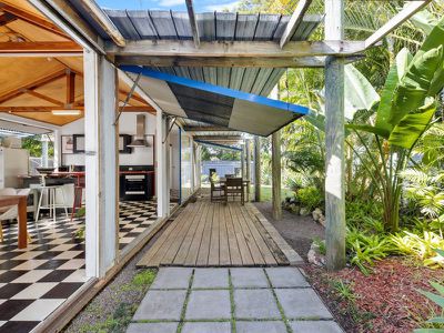 15 Sunset Way, Cooroibah