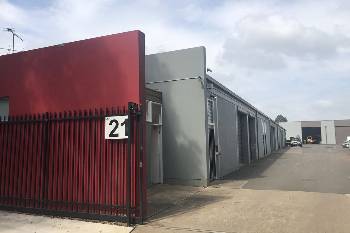 4 / 21 Grahams Hill Road, Narellan