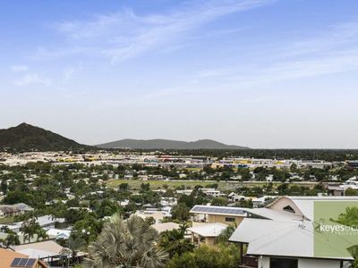 11 Tableland Terrace, Mount Louisa