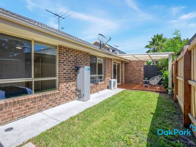 2 / 14 Bristol Road, Pascoe Vale