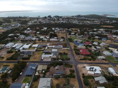16 Arthur Street, Beachport