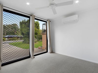 2 / 8 Rawle Street, Camira