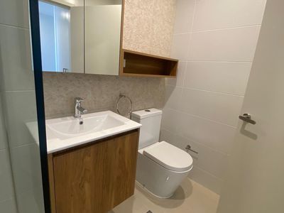 1302 / 33 East Street, Granville