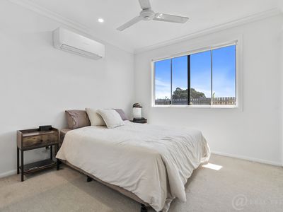 4 Harvest Place, Hidden Valley