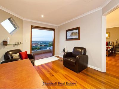4 Latifa Close, Ocean Reef