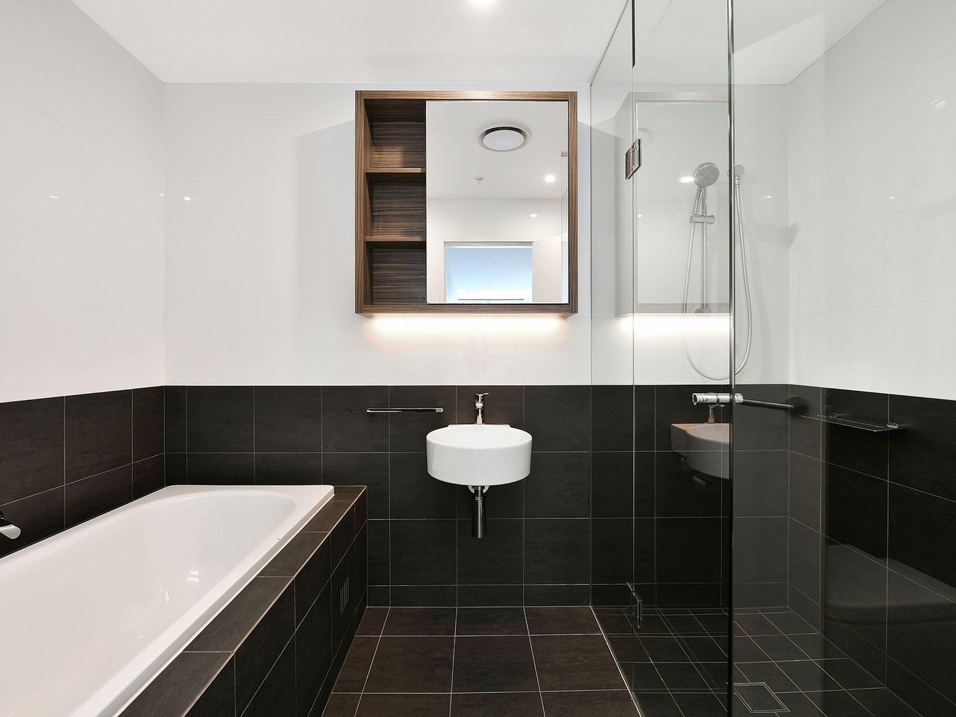 316 / 1A The Crescent, Forest Lodge