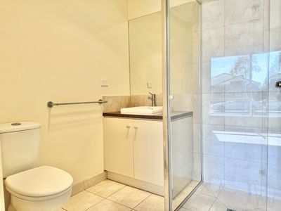 13 Heathcote Road, Manor Lakes