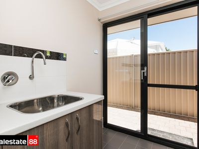 8 Quenda Road, Harrisdale
