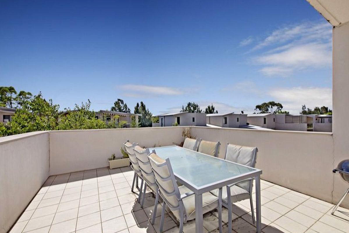 81 Bertram Street, Mortlake