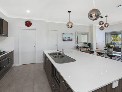 9 Petrel Crescent, Mountain Creek