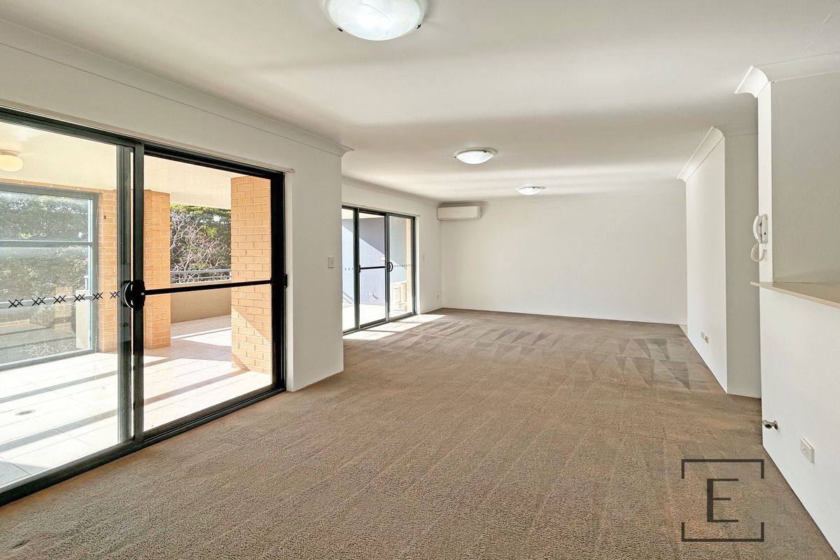 12 / 2A Hamilton Street East, North Strathfield