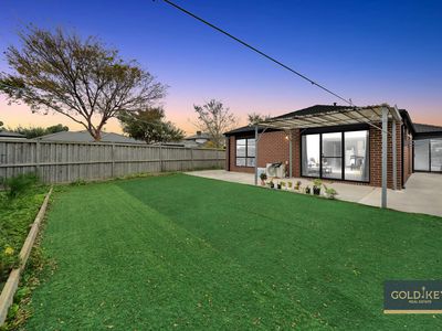 1 Bracken Close, Tarneit