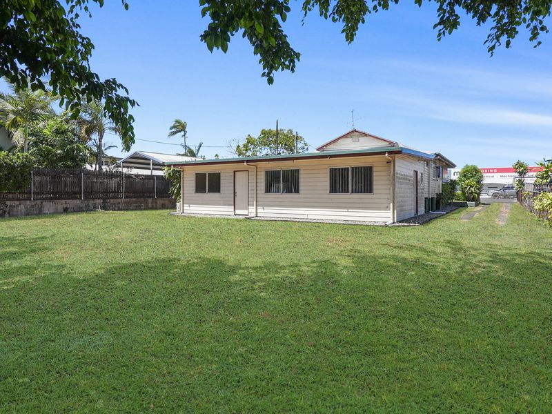 111 Buchan Street, Bungalow