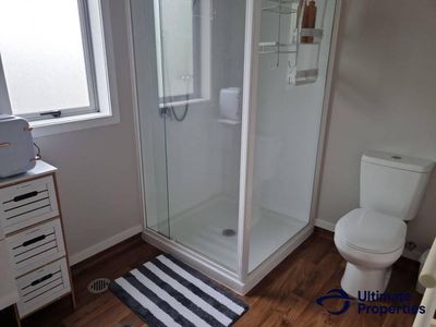 6 / 27 Jones Crescent, Melville