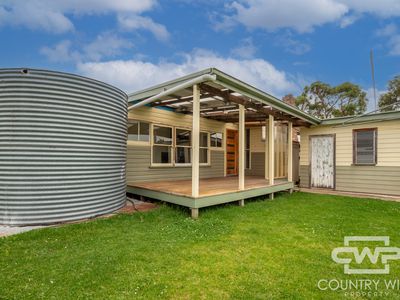 31 Inverell Road, Emmaville